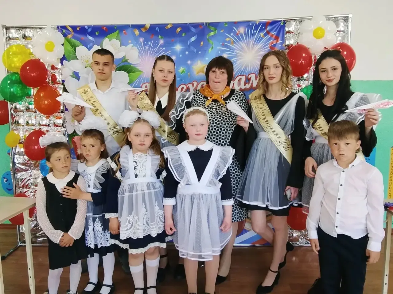ВСЕРОССИЙСКАЯ АКЦИЯ «САМОЛЁТИК БУДУЩЕГО» К ПОСЛЕДНЕМУ ЗВОНКУ  «Самолётики‑навигаторы» для выпускнико