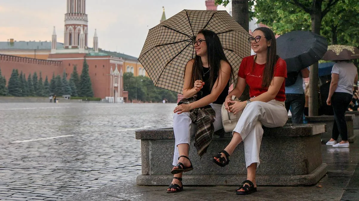 😉 Доброе утро, соседи!

Дождливая погода, при которой температура будет ниже нормы, продержится в с