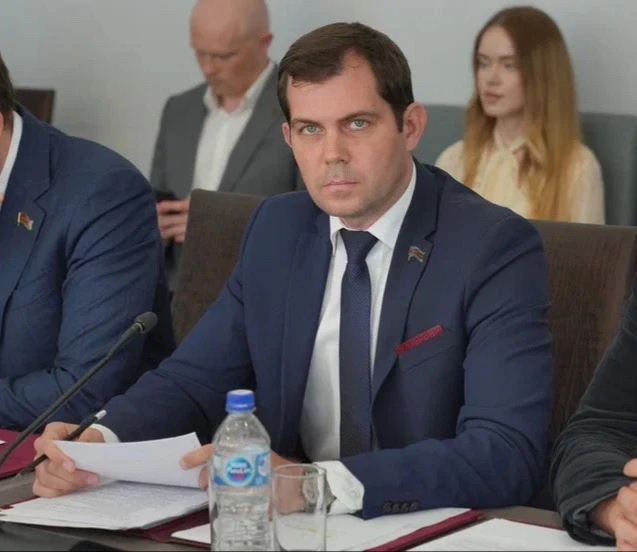 Состоялось очередное заседание городской Думы VIII созыва.

Что было в повестке:
🔹приняли Устав мун