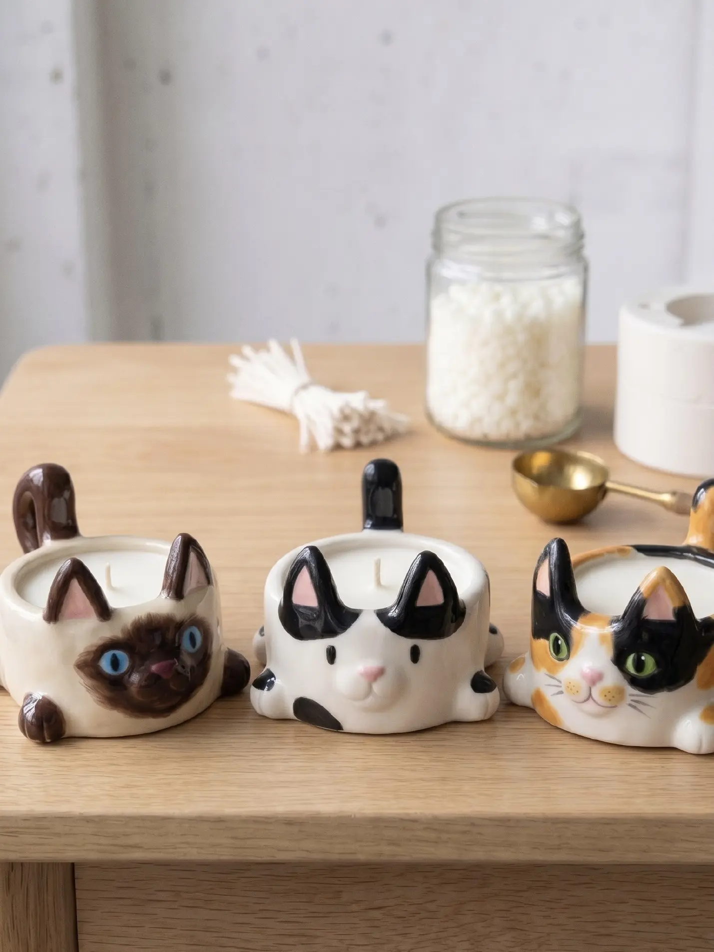🌟 Приглашаем вас на мастер-класс по созданию котосвечей! 🐾 

Что такое котосвечи? Это свечи посвящ