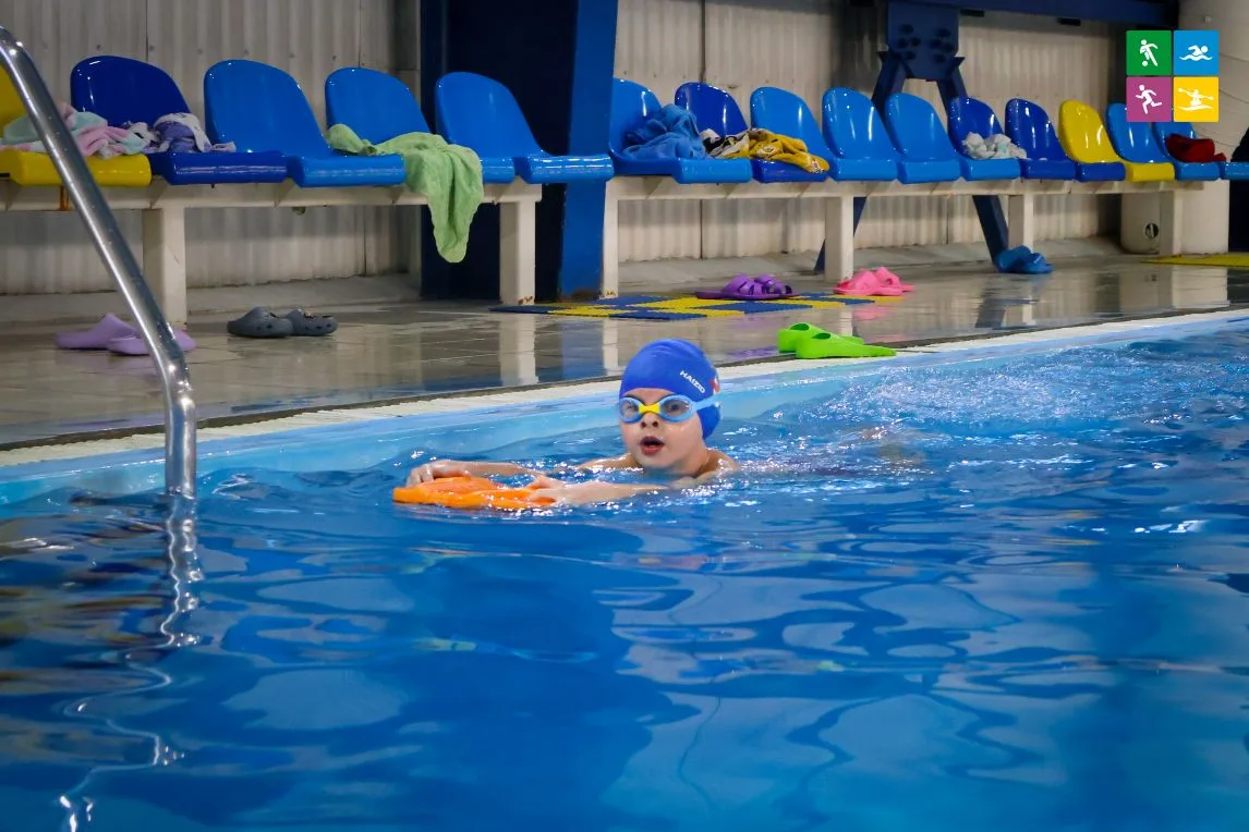 🏊‍♂️ В ФСК «Пушкино» успешно прошла акция «Научись плавать»!

В связи с началом купального сезона в