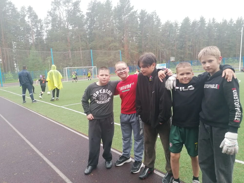 ⚽🏆 ТУРНИР ПО МИНИ-ФУТБОЛУ «ЗЕМЛЯ СПОРТА»

Обучающиеся МОУ «Пчевская СОШ имени Садыка Джумабаева» пр