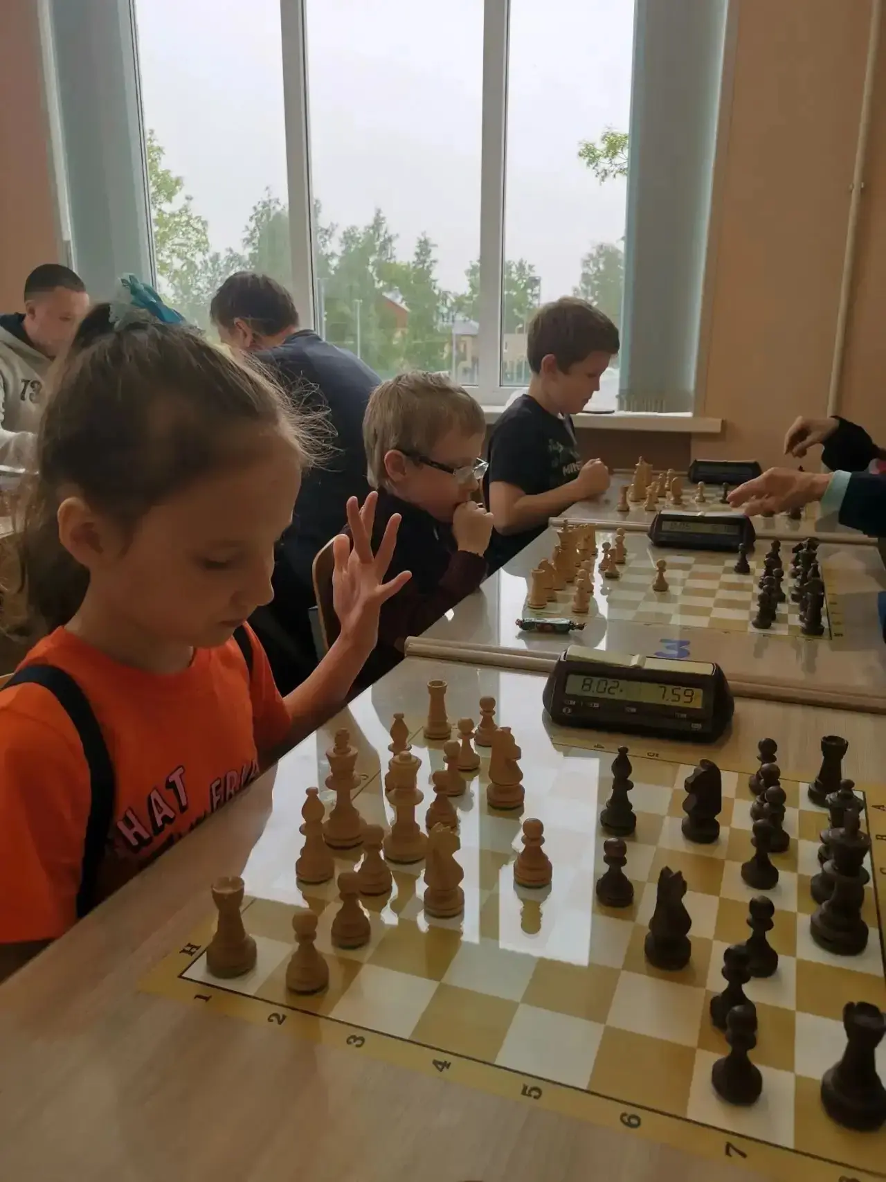 ♟🏆 Кубок г. Никольское по быстрым шахматам продолжается! 🏆♟

В шахматном клубе «Ладья» г. Никольск