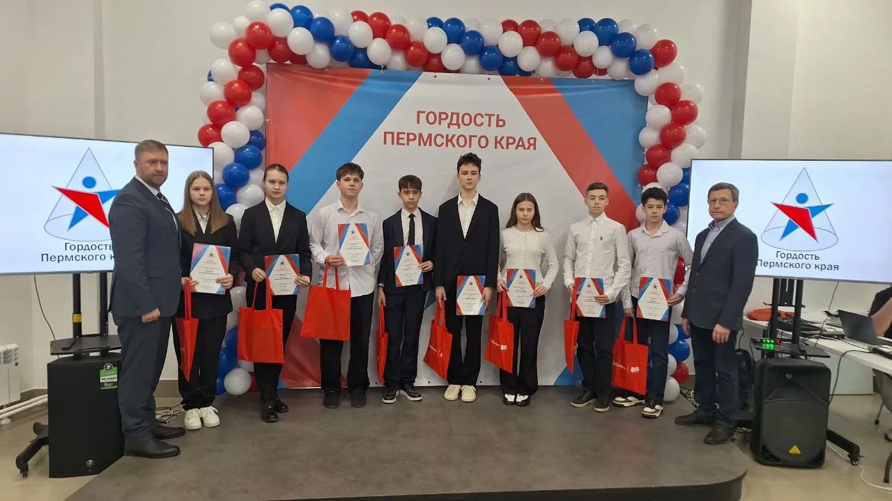 ГОРДОСТЬ нашей спорт.школы, ГОРДОСТЬ родителей и тренеров-наставников💥 сегодня в "Рекорд-центре" ещ