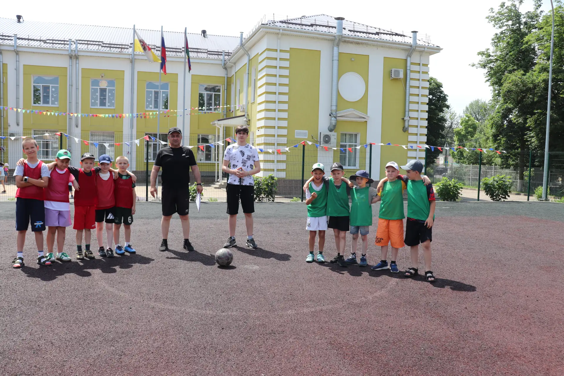 📢 Сегодняшний день в лагере  «Чайка» прошёл под девизом: «Быть здоровым — быть сильным!» 💪

 
Утро