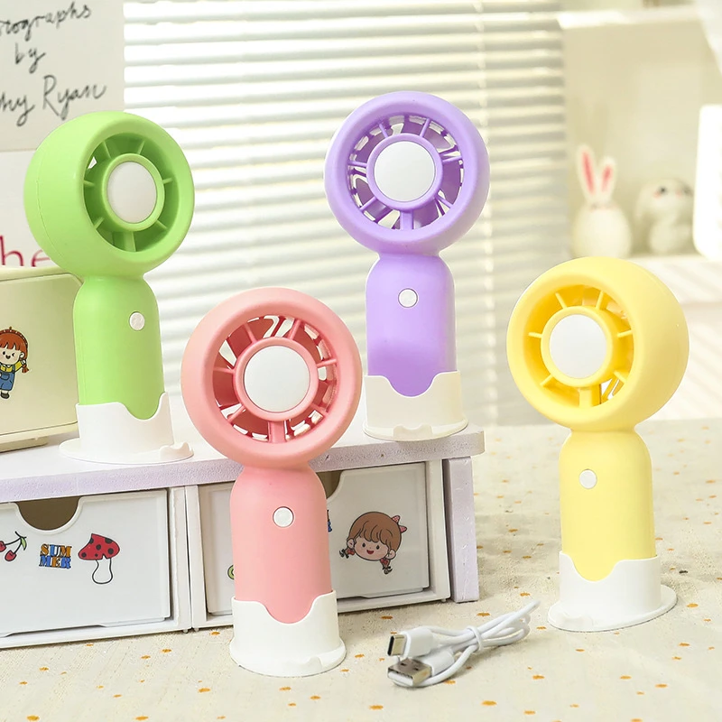 Портативный вентилятор USB MINI FAN💨

Четыре стильных цвета на выбор:

▪️ салатовый
▪️ нежно-розовы