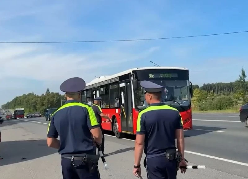 Во Владимире проверили пассажирские автобусы.

За семь месяцев 2026 года общественный транспорт попа
