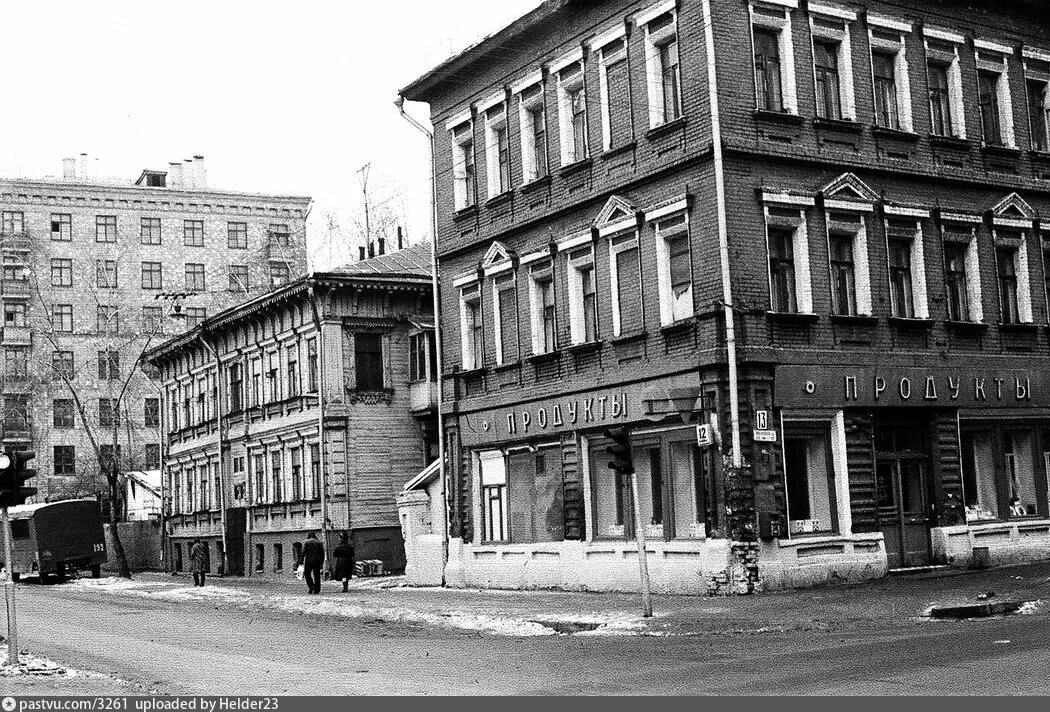 Магазин «Продукты» на Маленковской улице
1983–1984

Автор: Ю. Лукашевич

Ретро Москва | Ретро ВАО Мо