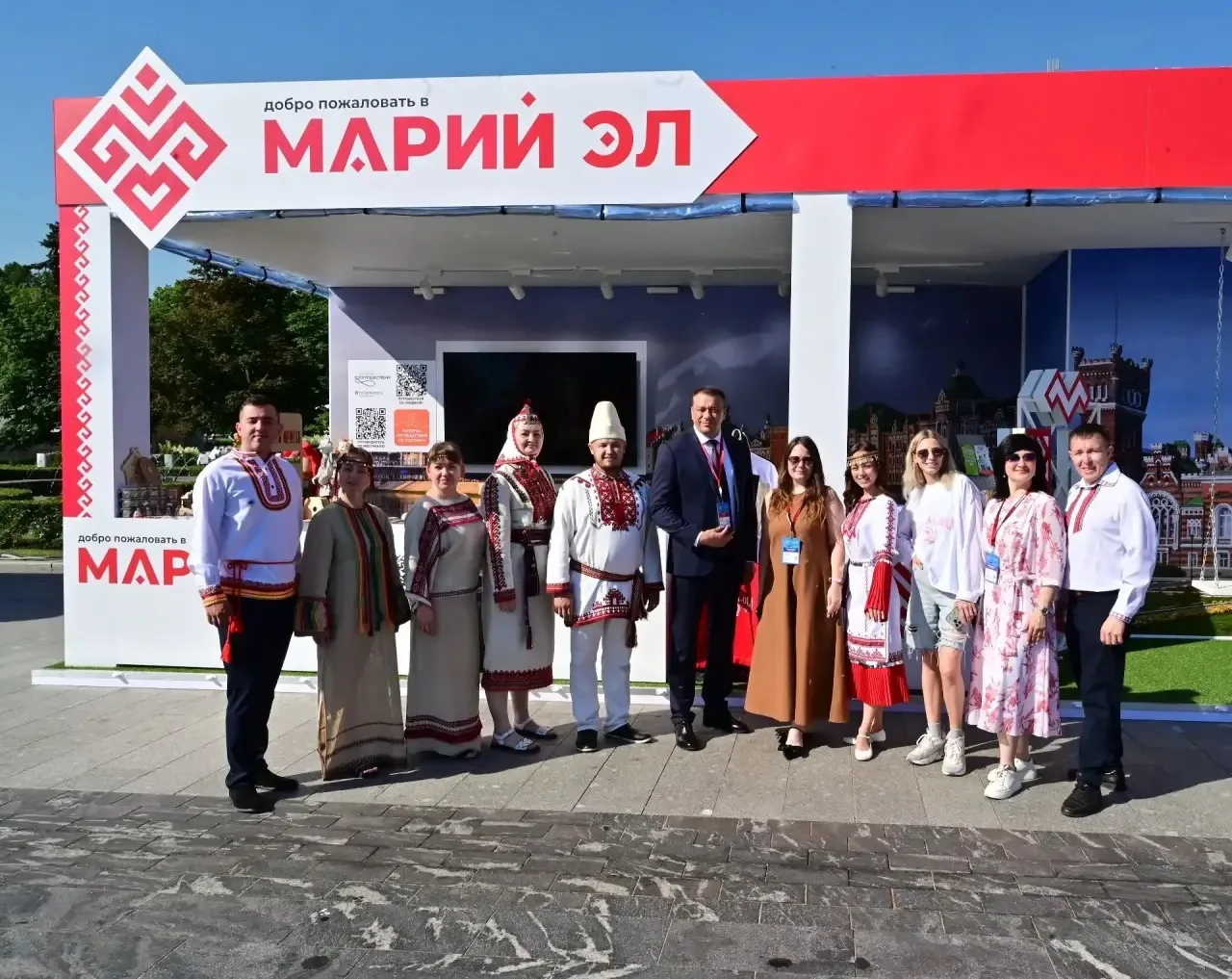 Доброго дня, дорогие друзья!
Мы рады передавать вам привет из нашей столицы страны!
Пятый заключител
