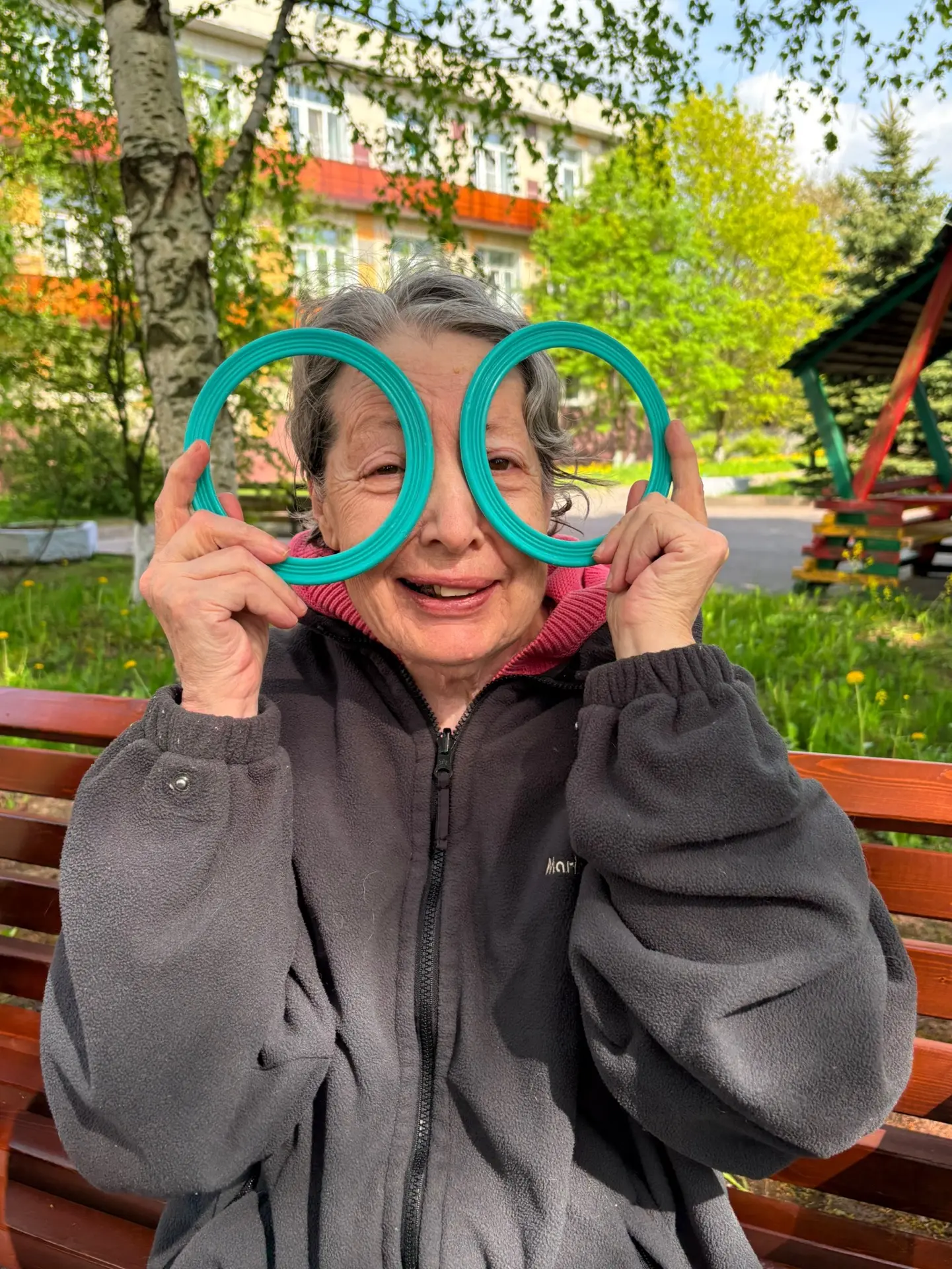 Нам скучать некогда, у нас еще столько дел👍