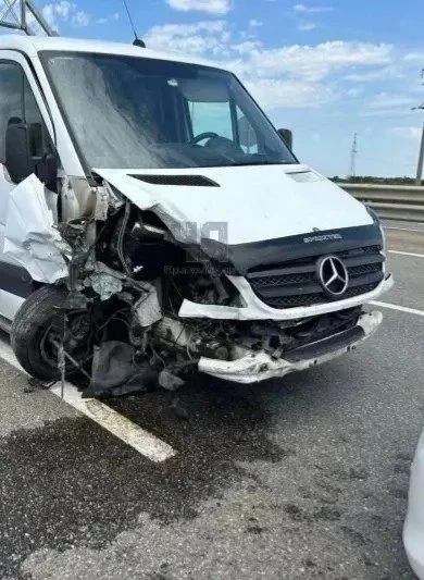 Таран у АЗС: микроавтобус устроил «паровозик» из пяти машин в Краснодаре

Возле заправки на Ростовск