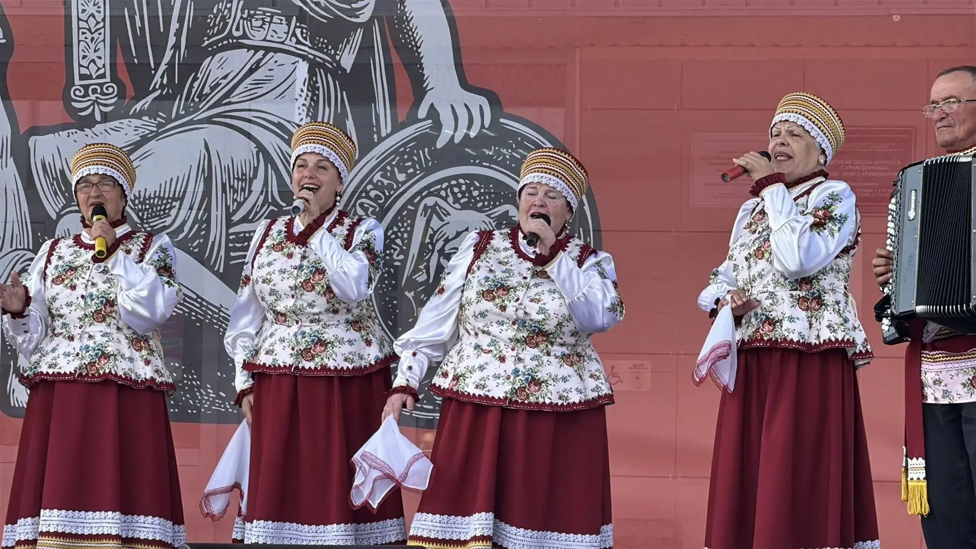 🌈6 июня в селе Криводановка прошёл XIV Открытый фестиваль славянской культуры «Славянский круг-Н» -