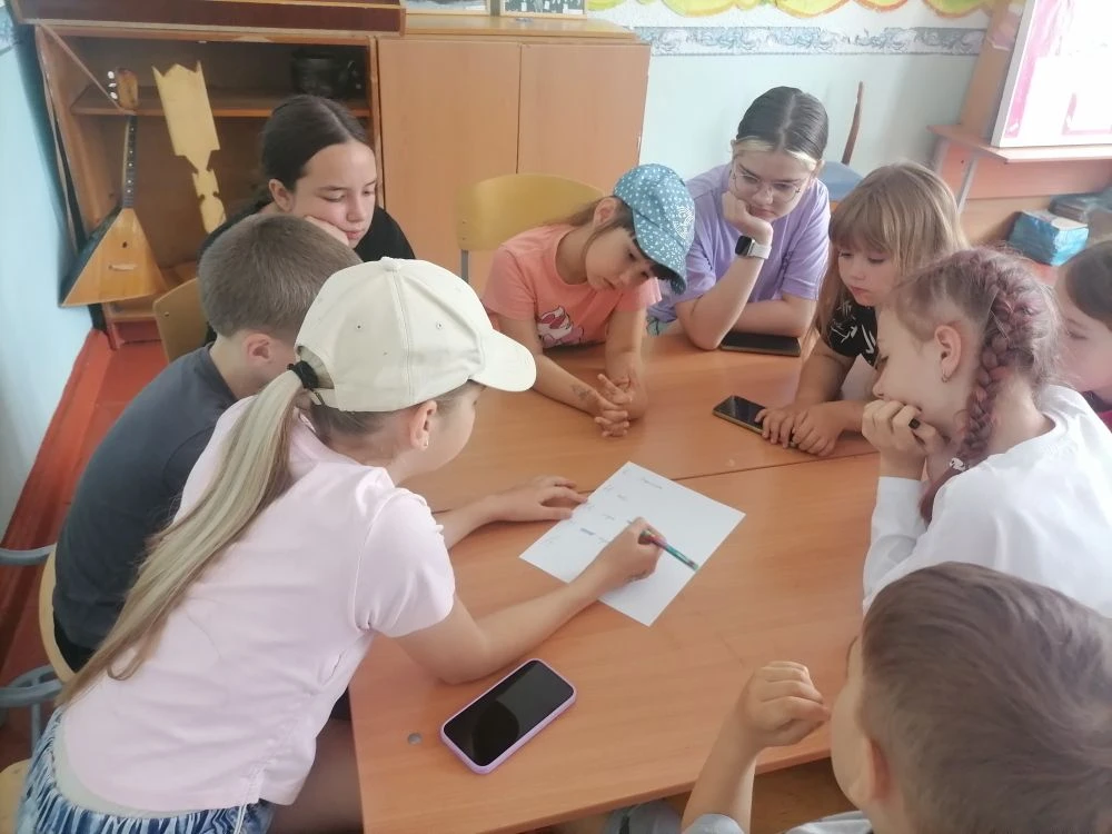 🇷🇺  6 июня — День русского языка! 📚

Знаете, почему выбрали именно этот день? Всё просто — 6 июня