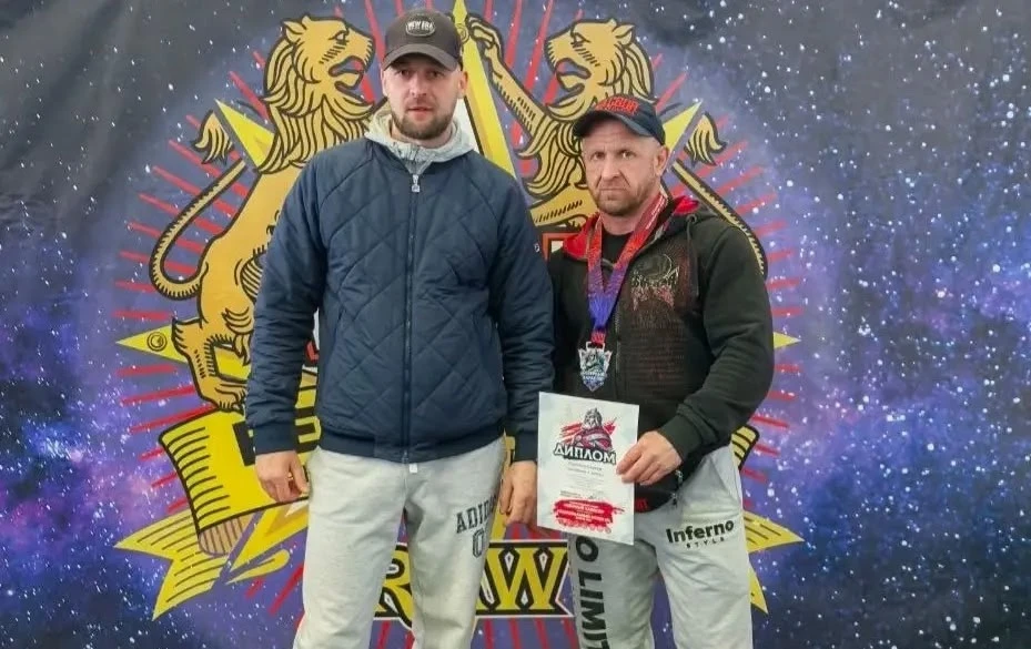 Гордимся нашими! 💪 Наш земляк привез золото со всероссийского турнира! Шарьинский силач Сергей Коря