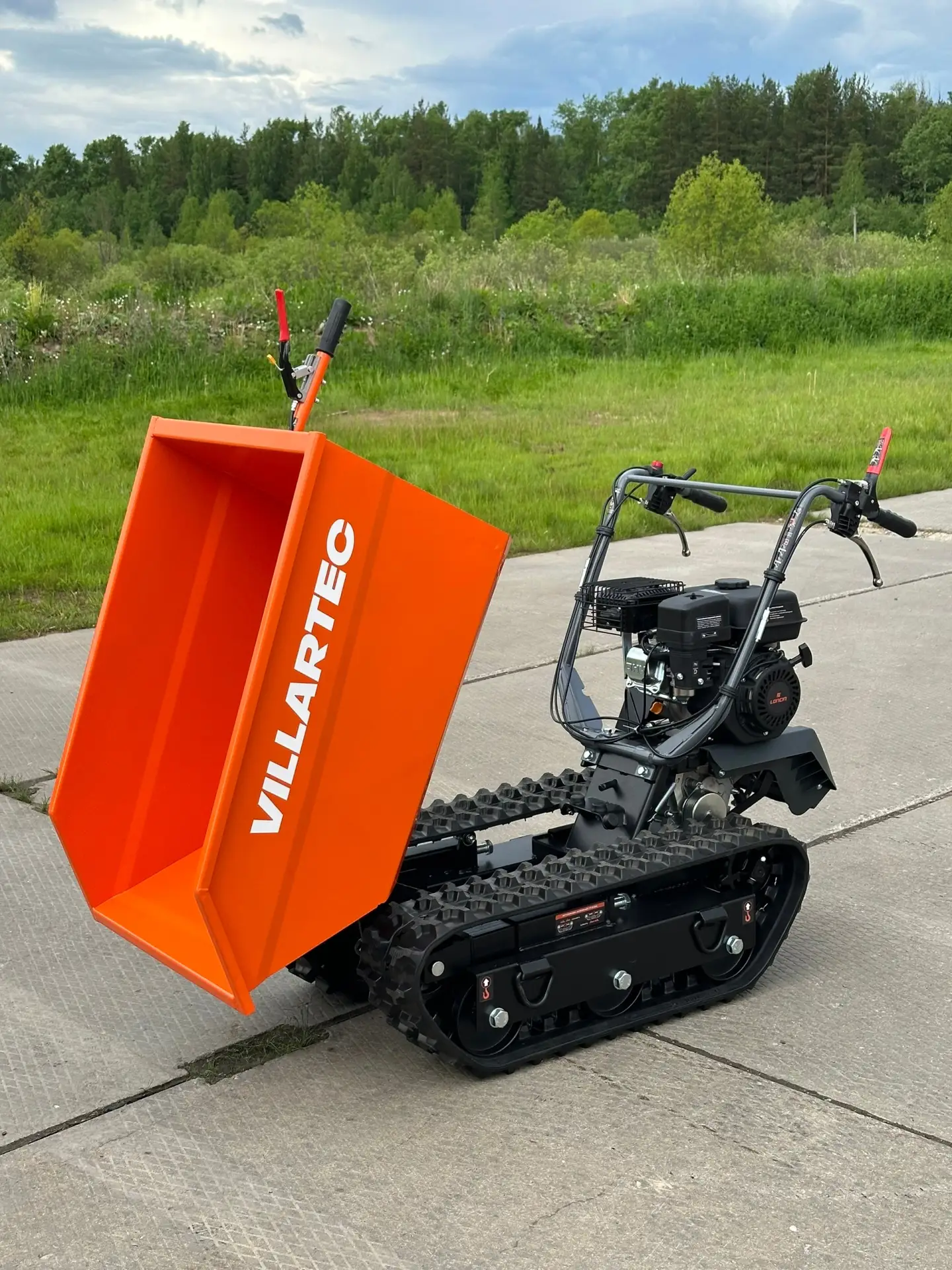 Устали от тяжёлой ручной переноски грузов? Встречайте новинку - VILLARTEC DB 535T, компактный гусени