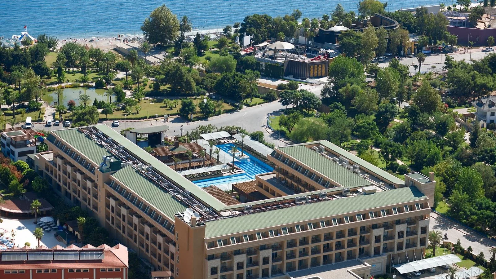 📌CRYSTAL DELUXE RESORT (Турция, Кемер)

До аэропорта - 56 км

🎬Видео-обзор отеля

Уютный небольшой