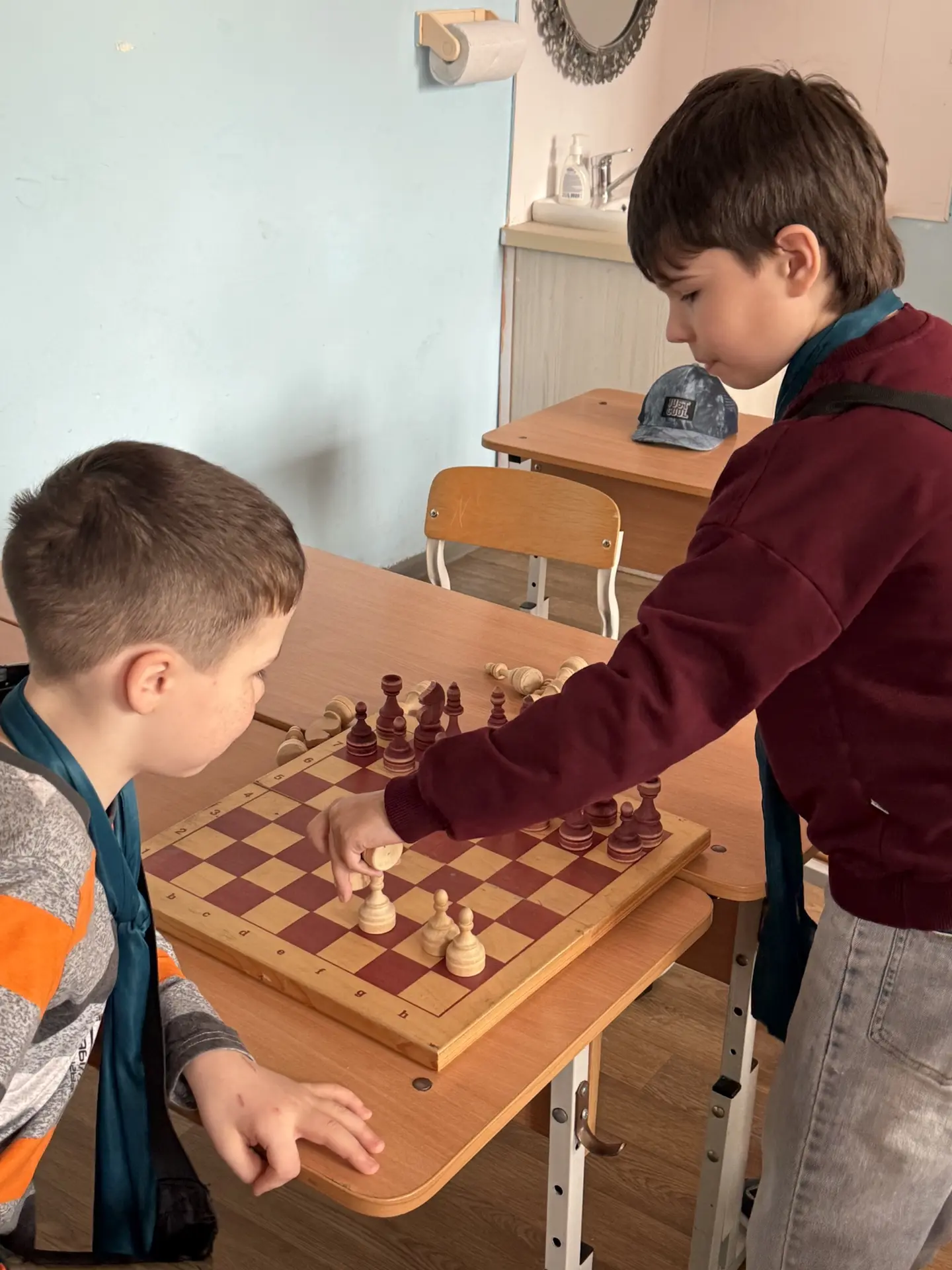 День второй на «107-м меридиане»! 🧭

Сегодня наши отряды зря времени не теряли:

🎬 Большой кинопох
