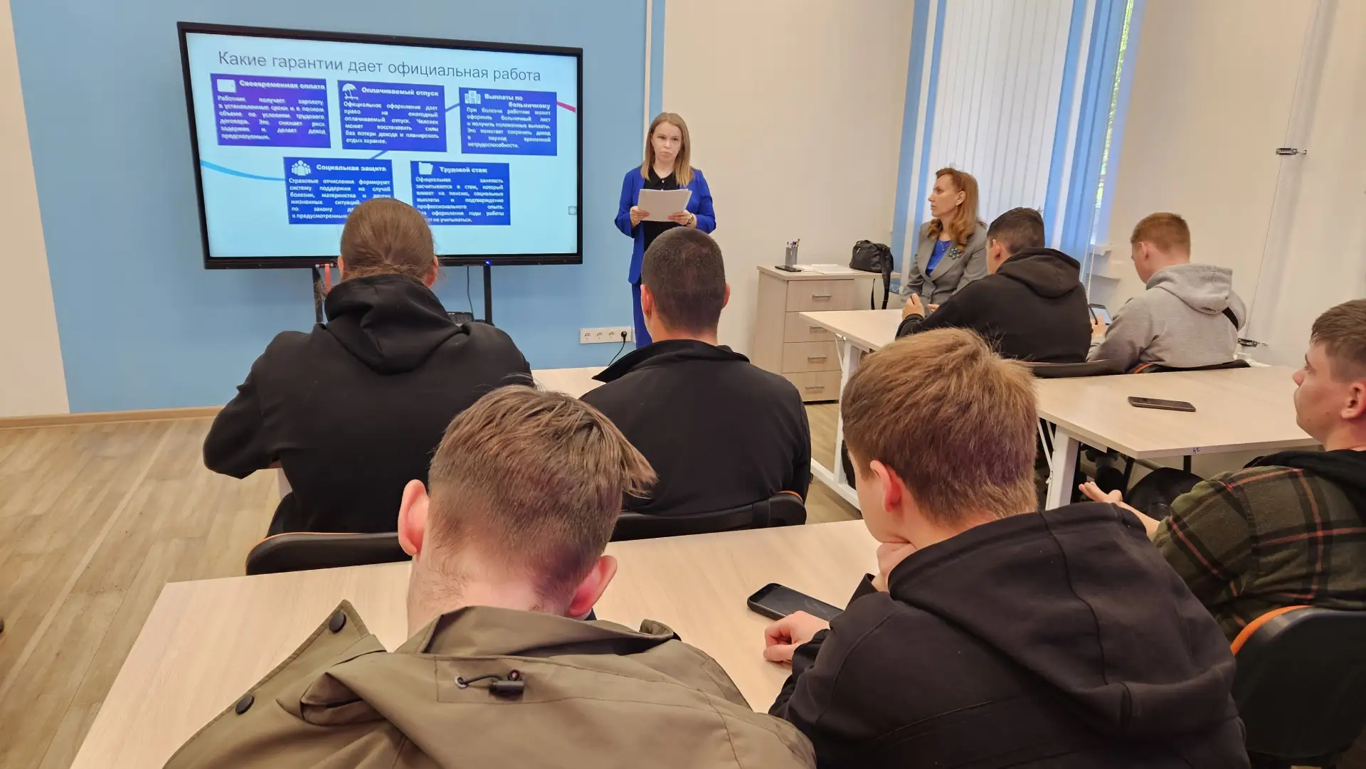Трудоустройство и белая зарплата

Выпускники-автомеханики Амурского многофункционального центра проф