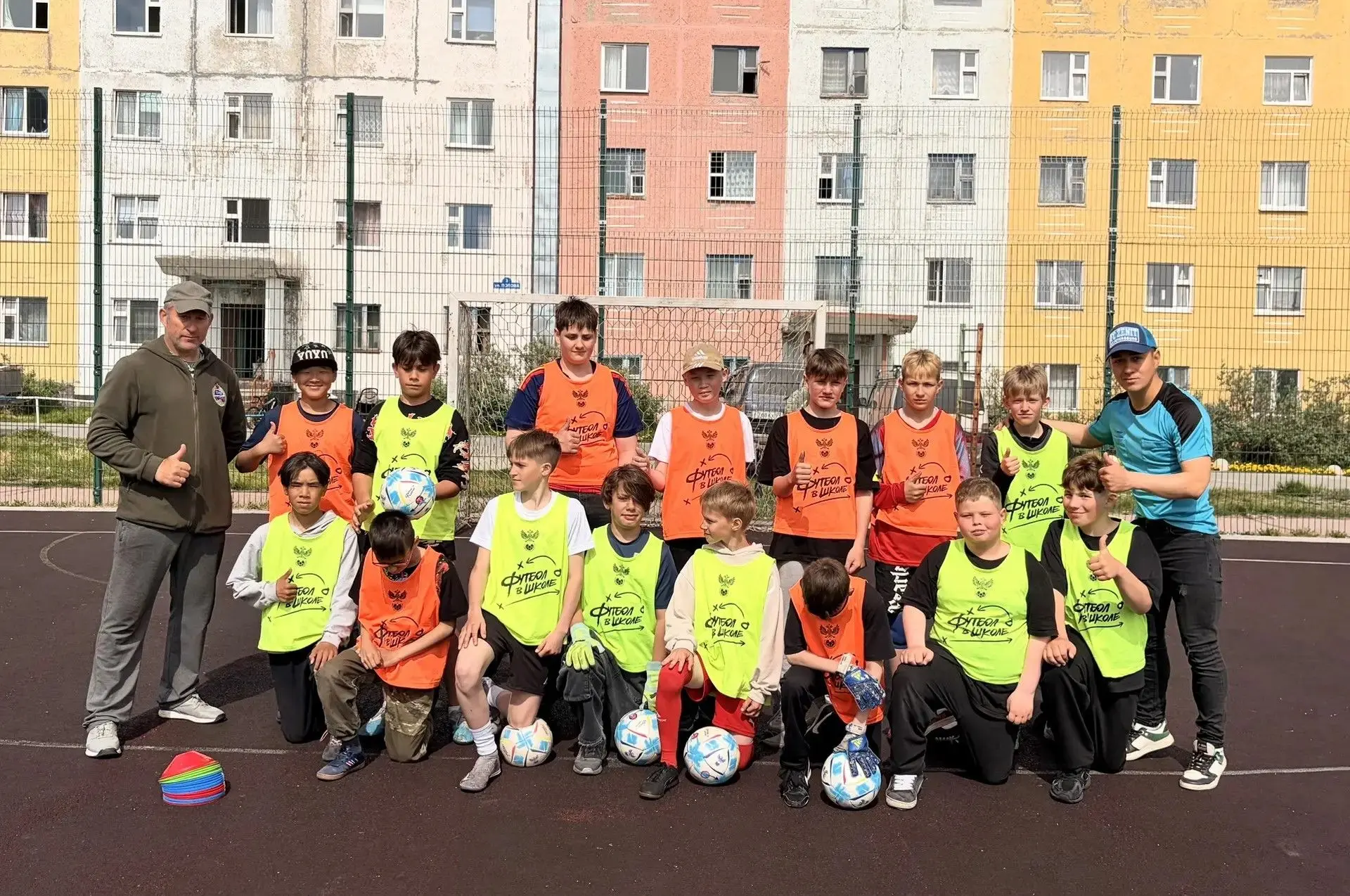 ⚽ Футбольный заряд на всё лето!
 
Сегодня в детском оздоровительном лагере на базе МБОУ «СОШ п. Эгве