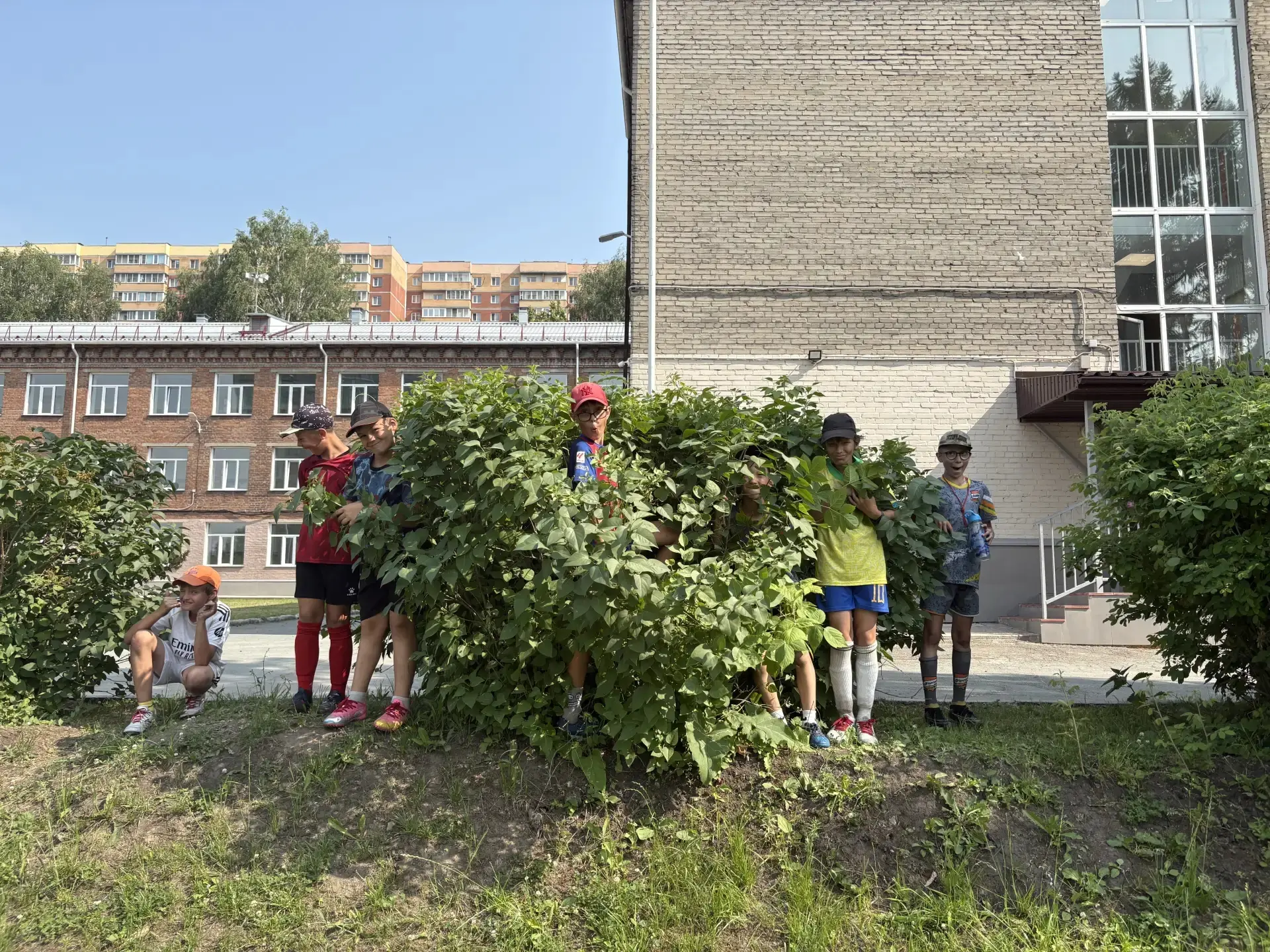 ТАКОЕ МЫ ЛЮБИМ📸💥
Доставайте камеры - сейчас вылетит птичка!  

Ребята в городских интенсивах устро