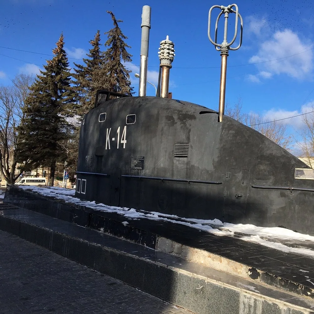 К-14 — советская атомная подводная лодка проекта 627А «Кит». Входила в состав Северного и Тихоокеанс