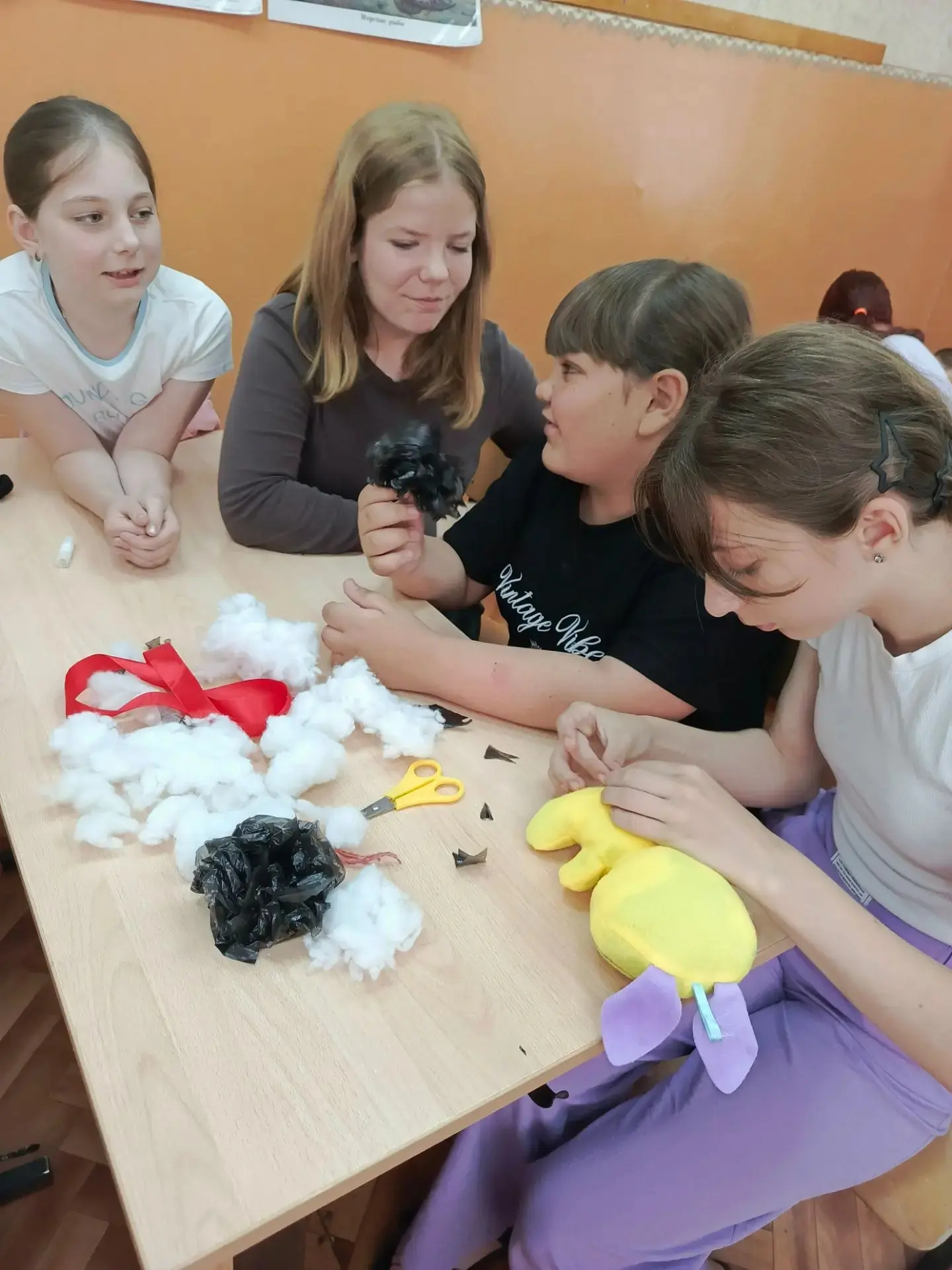 📢 Сегодня в нашем лагере прошёл День эколога! 🌍♻️

Воспитатели провели с ребятами очень важную бес