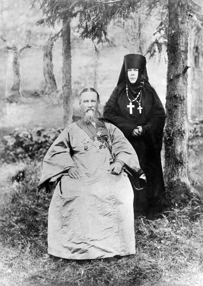 Игумения Таисия, настоятельница Леушинского монастыря, так рассказывала о своей исповеди у батюшки И