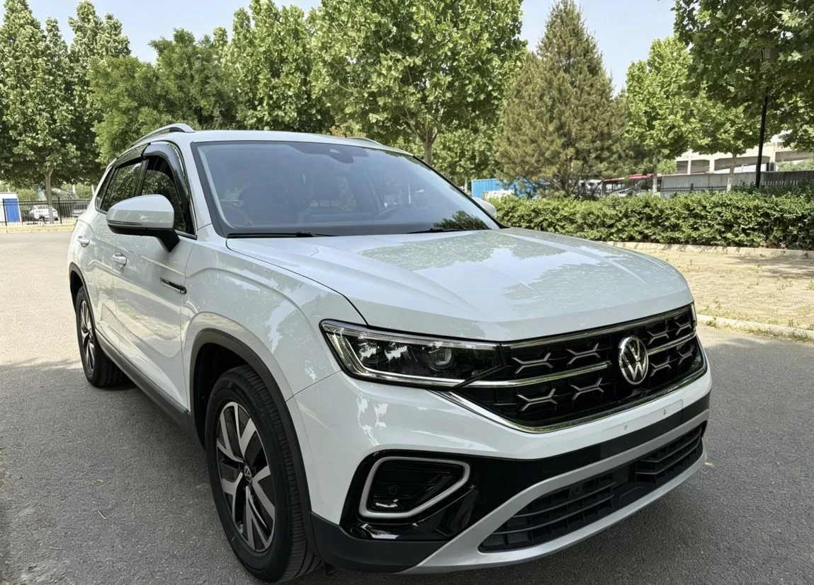 🔥 Volkswagen Tayron 2023 280TSI Luxury Plus Advanced Edition
✅ Дата выпуска: октябрь 2022 г.
✅ Проб