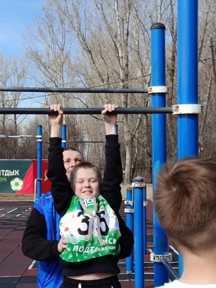 🥇 Старт дан! 🥇
Начался муниципальный этап военно-спортивной игры «Зарница»! ⚔️ Первое испытание — 