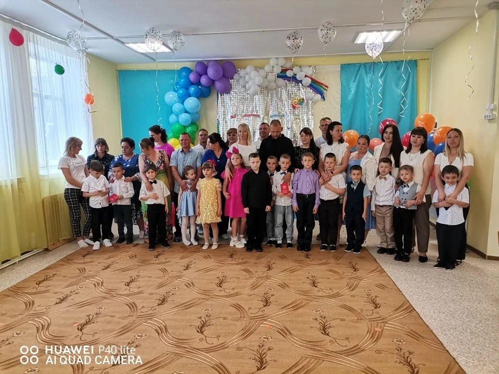 До свидания, детский сад!

28 мая 2026 года прошёл трогательный и долгожданный выпускной праздник дл