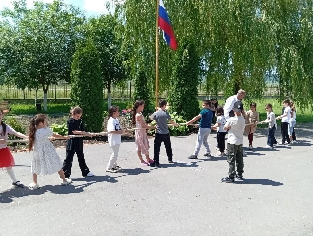 11 июня🏁СТАРТЫ ПРОГРЕМЕЛИ – ОСТАЛИСЬ УЛЫБКИ И ПОЗИТИВ! 🏁🎉

«Весёлые старты» позади, а заряд бодро