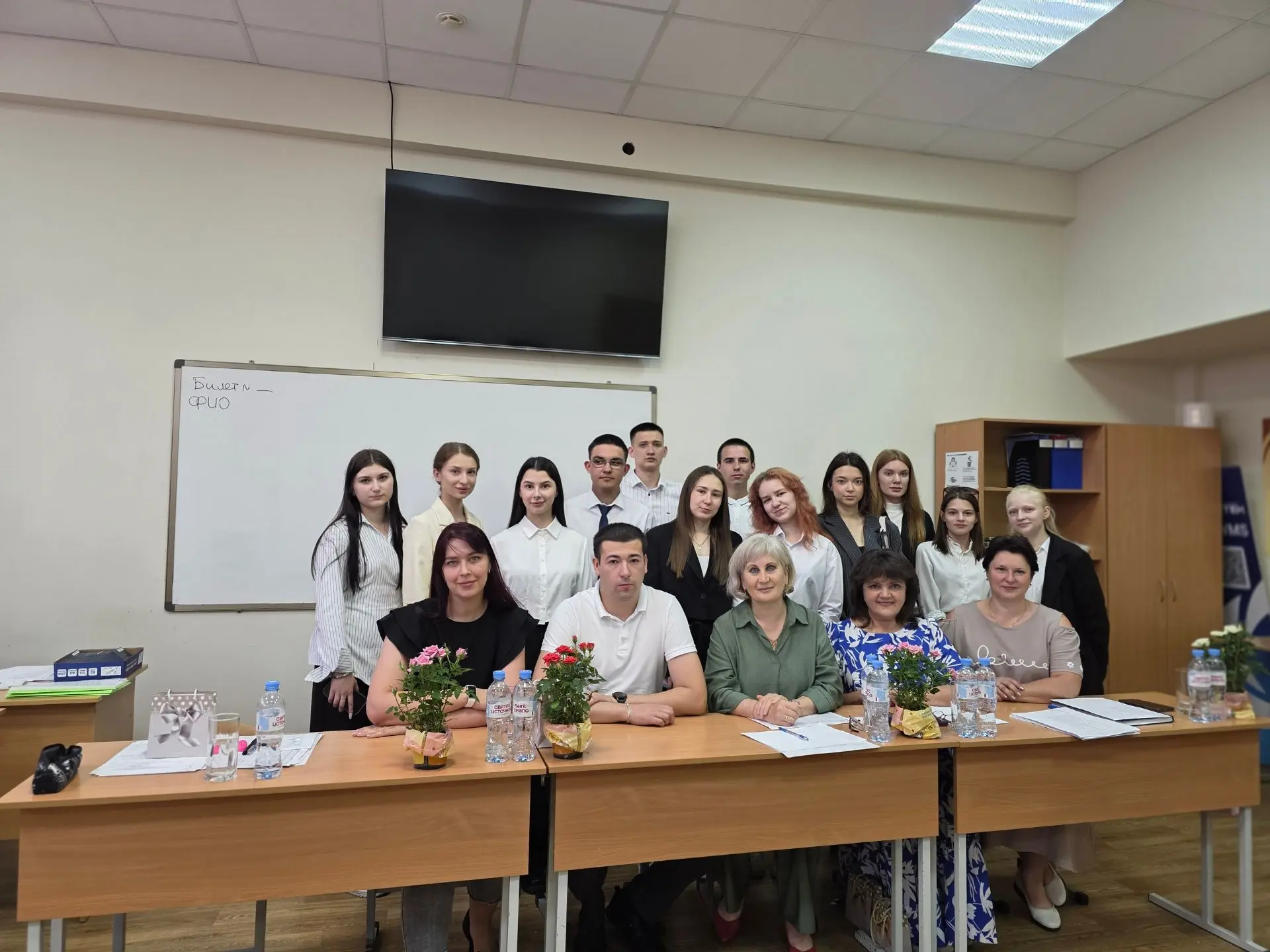 📚Диплом почти в кармане, маршрут построен 

💥Государственный экзамен в группах ОП-9-14 и ОП-9-15 п