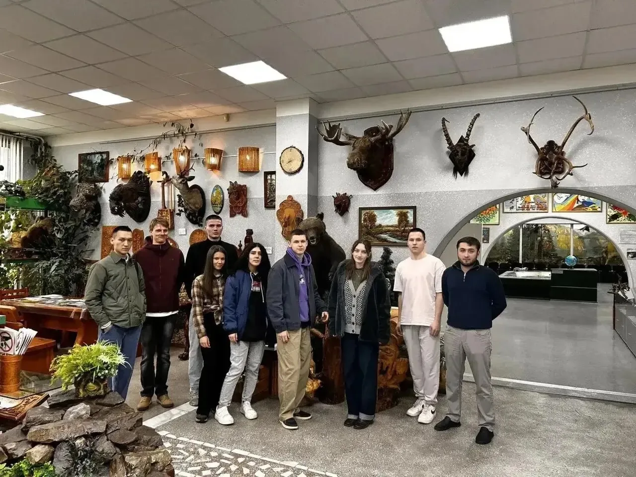 От карты лесов до лесных пожаров: экскурсия, которую запомнят 🌲

Обучающиеся направления «Лесное де