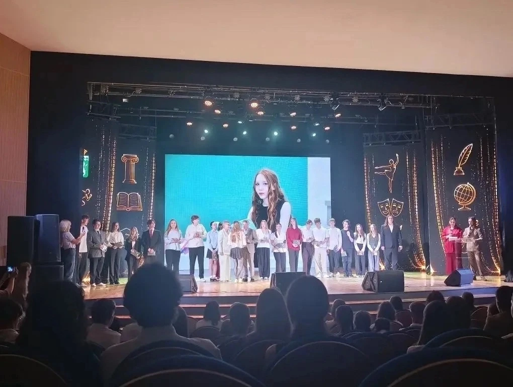 ✨ Яркое событие июня! ✨

3 июня во Дворце культуры «Современник» прошёл ежегодный приём главы Берёзо