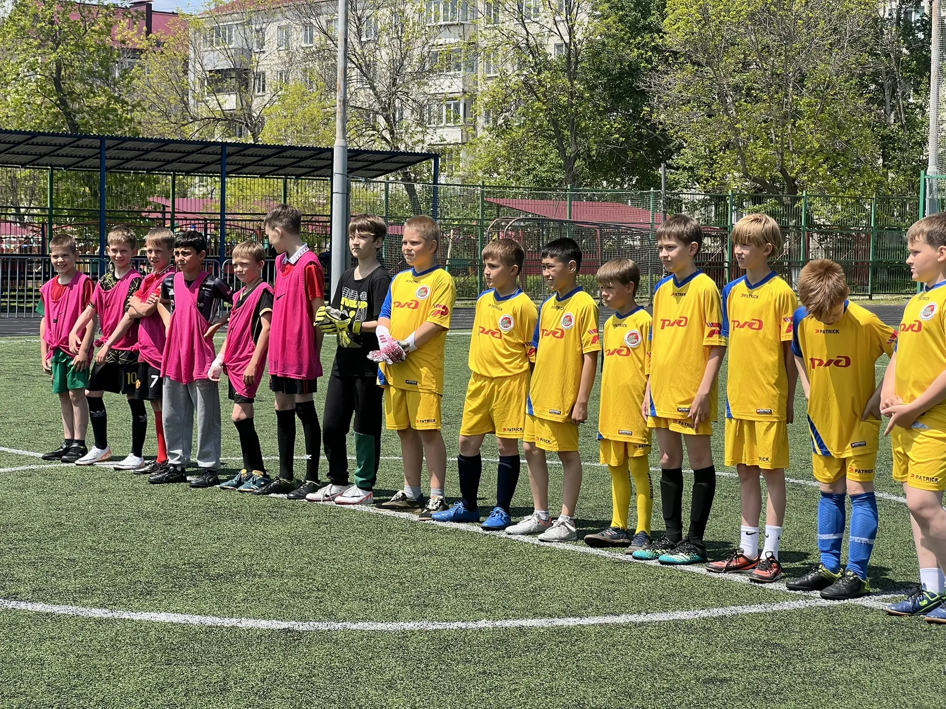 Матчевая встреча по футболу между воспитанниками секций МАУ «Спорт», посвящённая государственному пр