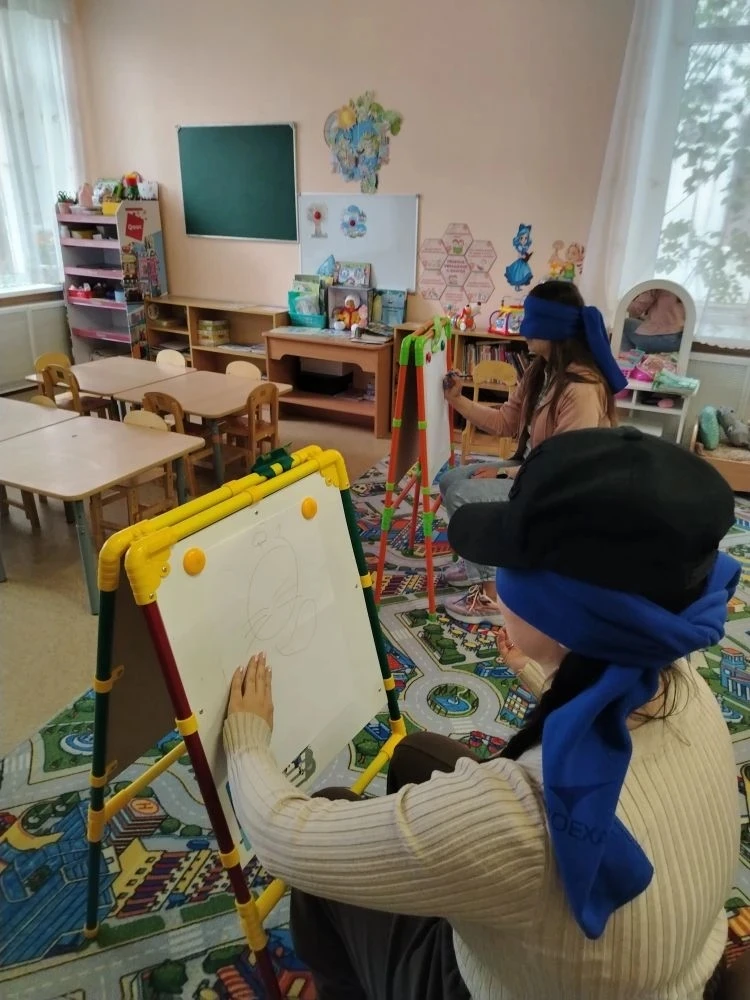 В группе "Сказка", прошло итоговое родительское собрание "Вот и стали мы на год взрослее" Собрание п