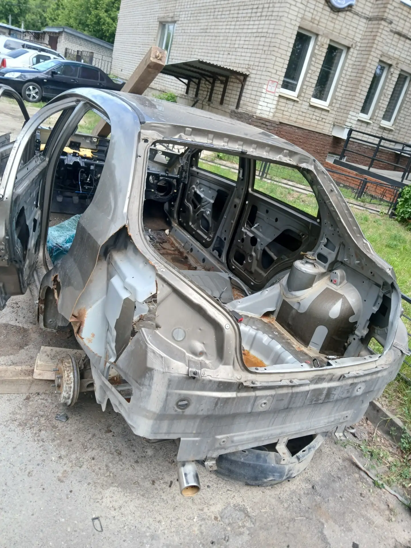 🚗 В Выксе ищут владельцев 6 бесхозяйных автомобилей на Корнилова

Комитет по управлению муниципальн
