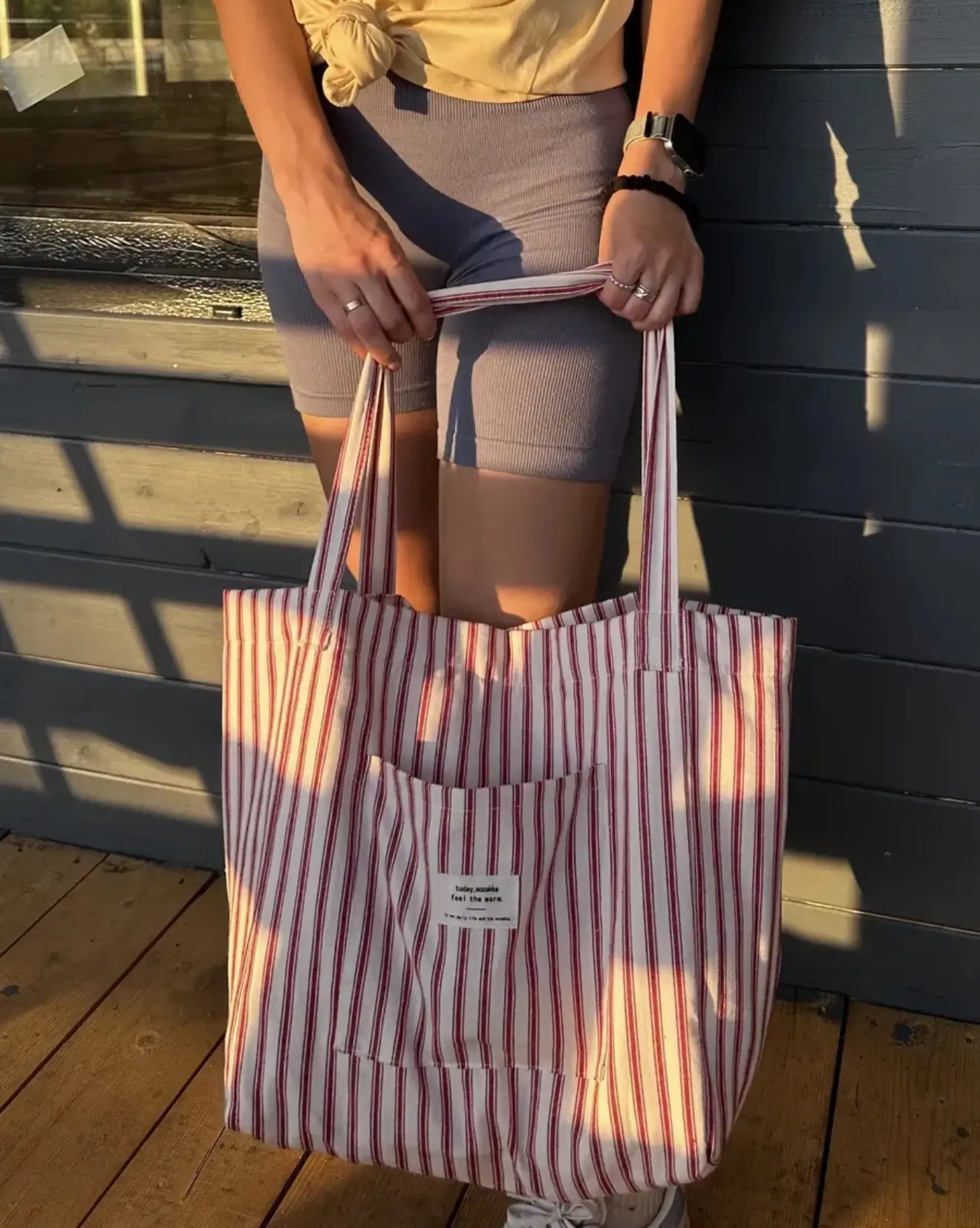 . ⊹ ࣪ ˖Шоппер𖥔 ݁ ˖ ⊹ ࣪ 

Цена: 808 руб
🛍️Артикул: 560608636

Хотели бы себе? Если да, то ставь «❤️