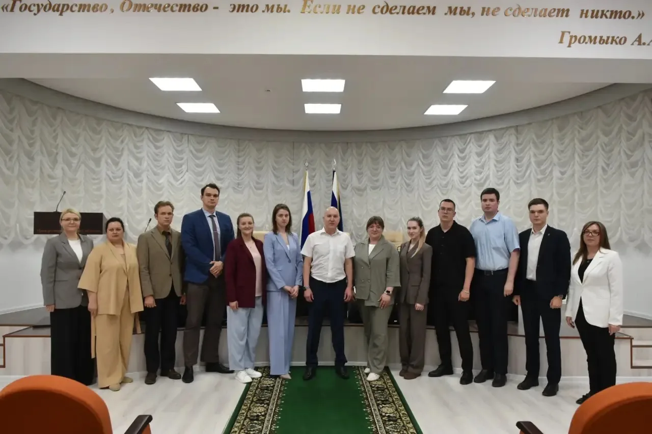 В прокуратуре Псковской области прошла встреча с молодыми специалистами

Прокуратурой области органи