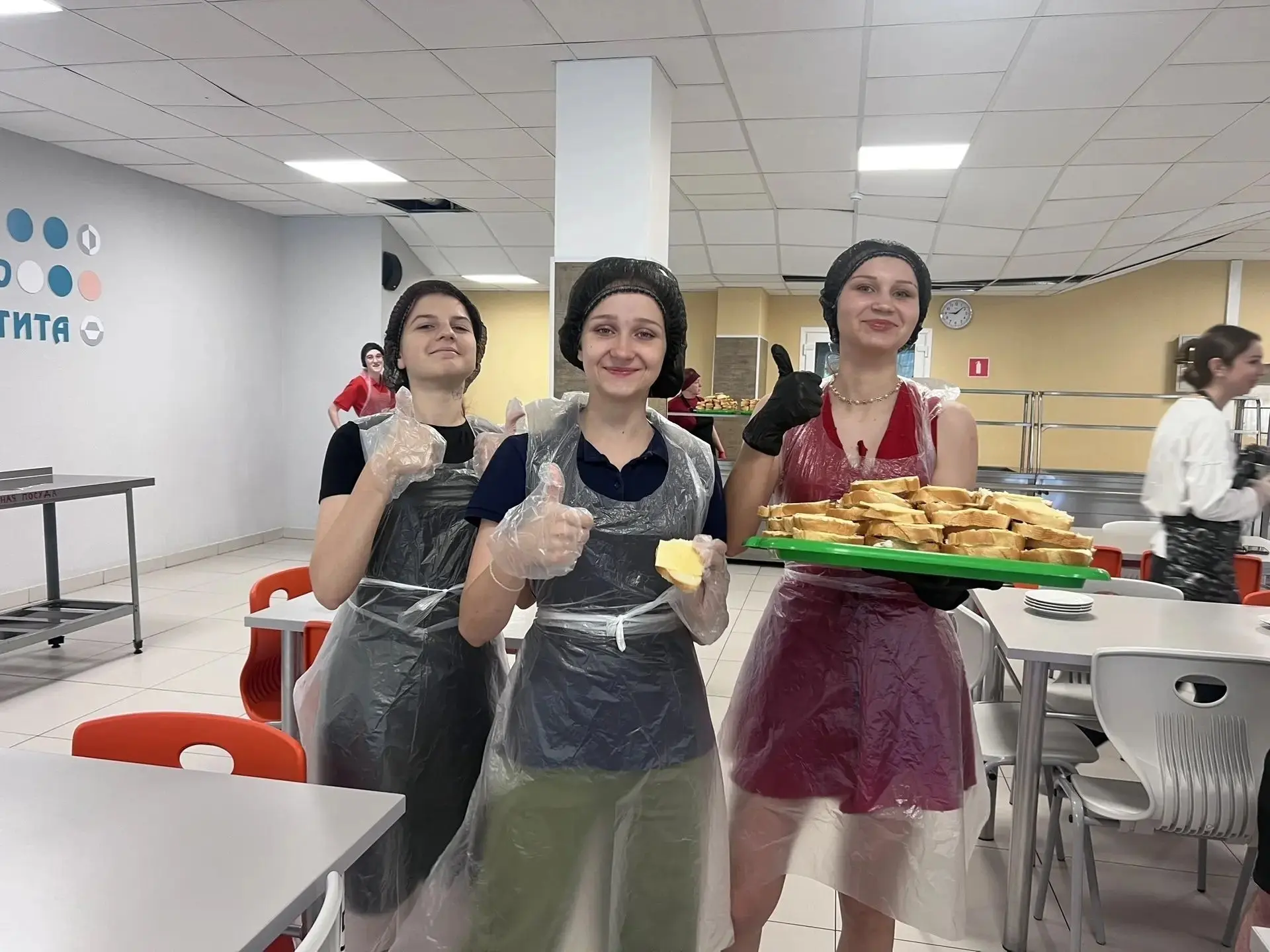 17 июня наш образовательный центр встретил первых участников лагеря труда и отдыха.
Представьте мест
