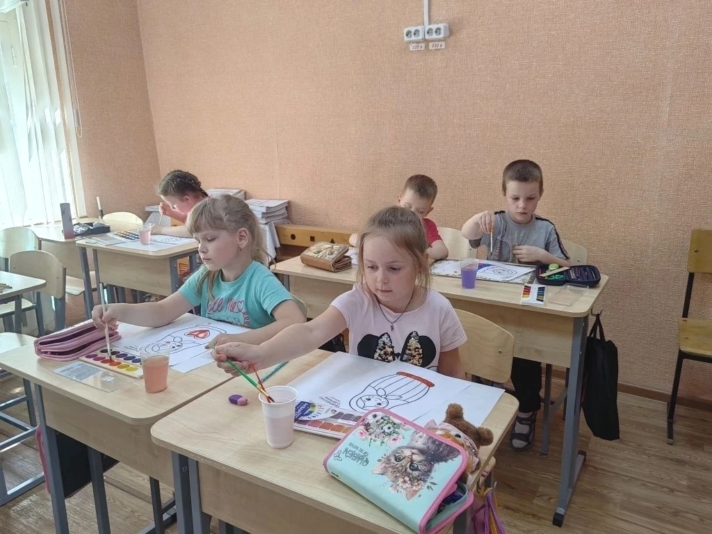 Жуковка | Брянская область🏡

🇷🇺 В отделении дневного пребывания и реабилитации в преддверии Дня Р