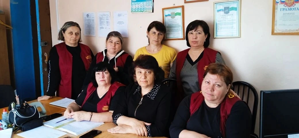 Сегодня коллектив Шестого отделения социальной помощи на дому граждан пожилого возраста и инвалидов 