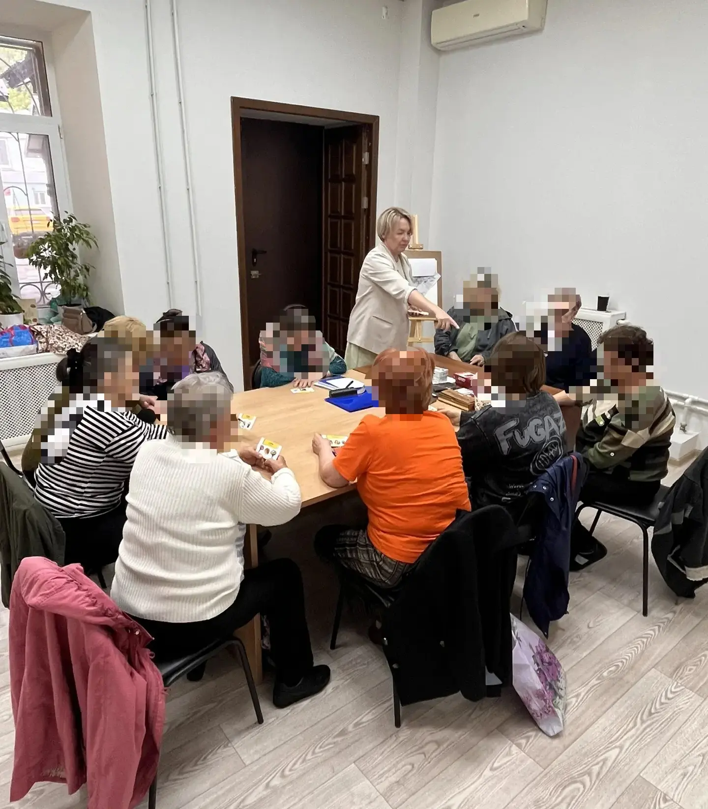 Игры без возраста: как это было в Клинике памяти

Сегодня, 3 июня, в ГБУЗ ООКПБ 1 прошло необычное и