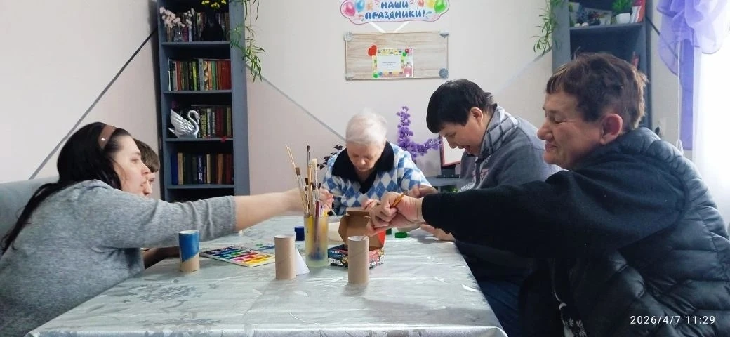 В преддверии Дня Космонавтики,  в рамках программы арттерапии, в нашем интернате  прошёл увлекательн
