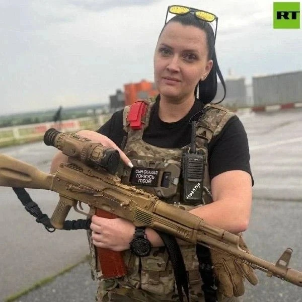 «Отчаянные белгородские домохозяйки» встали на защиту неба

🇷🇺В белгородском приграничье в доброво