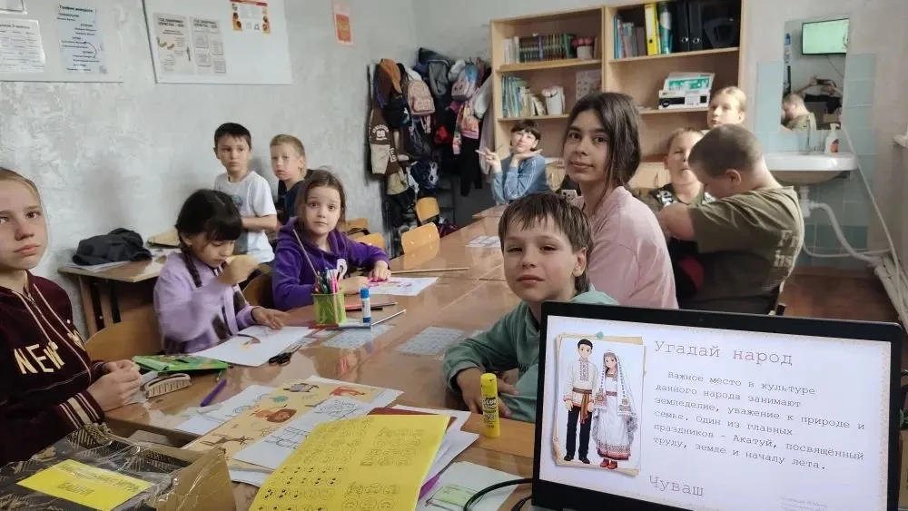 🎉 День единства народов России в нашем лагере! 🎉

9 июня в нашем лагере прошёл замечательный празд