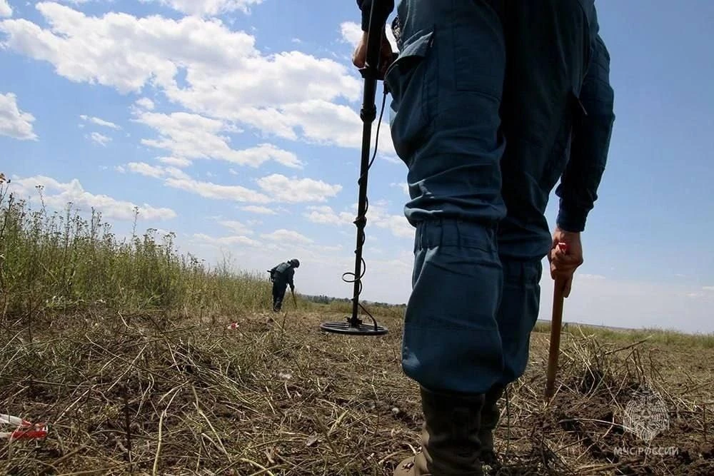 Оперативная обстановка в ДНР за 23 июня

Ликвидировано 27 пожаров, из них 14 — ландшафтные.
Саперы М