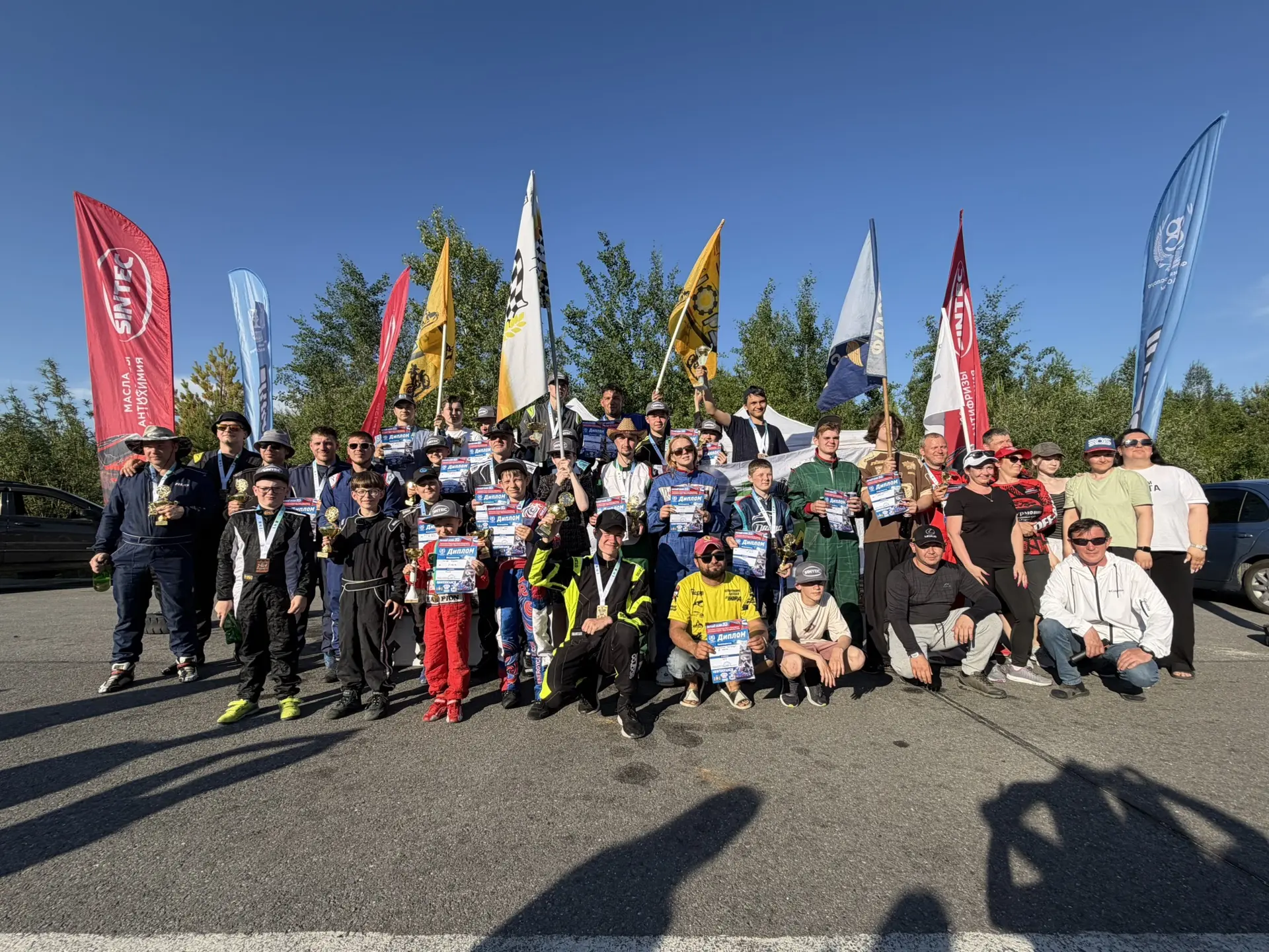 🏎 ГАЗ В ПОЛ! ВТОРОЙ ЭТАП ЧЕМПИОНАТА ХМАО-ЮГРЫ ПО КАРТИНГУ ПРОШЕЛ НА УРА! 🏁

12-13 июня территория 