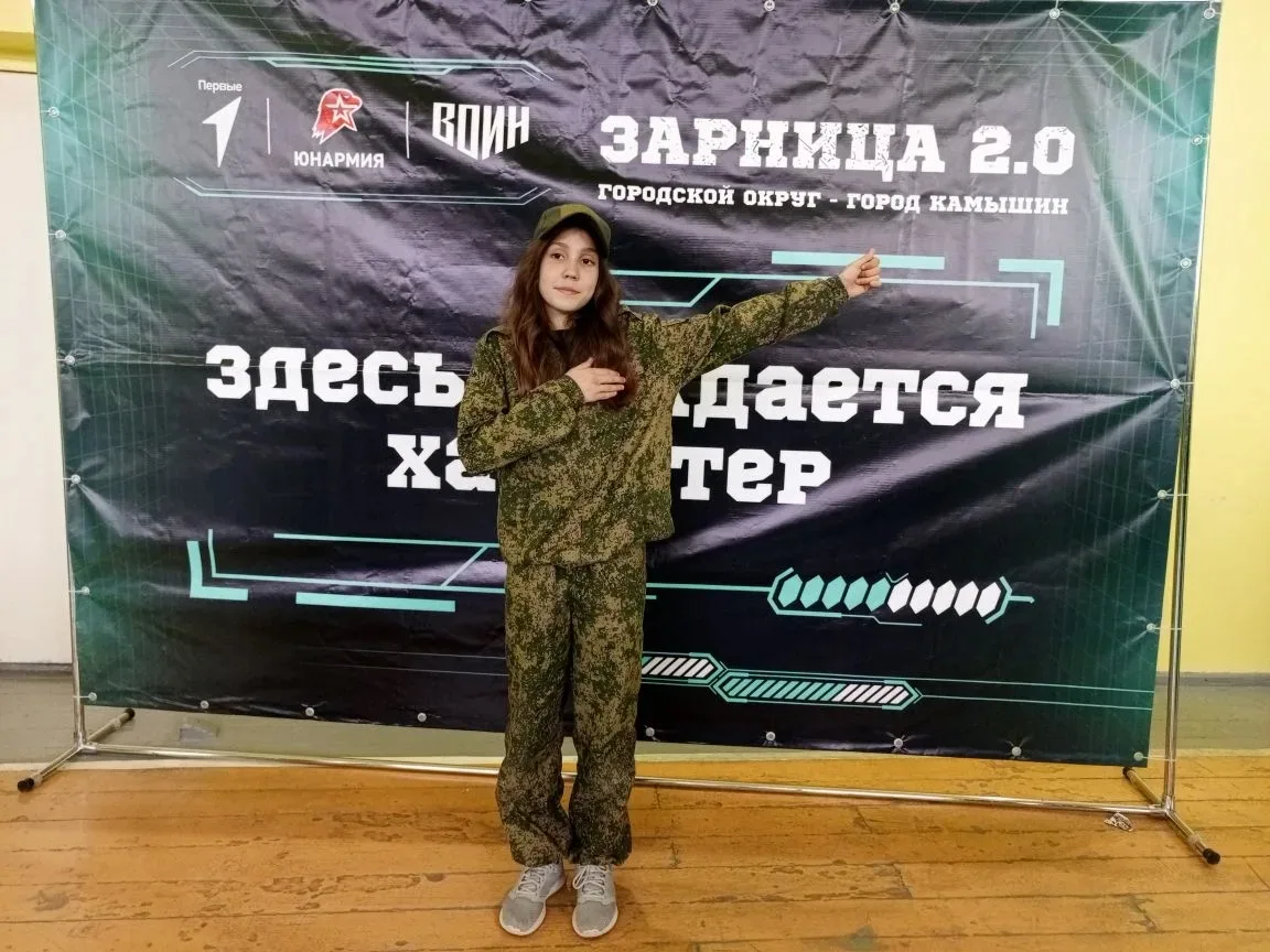 Без связи нет победы. А без Барни нет связи 📡

Наша девушка с позывным Барни превращает хаос радиов