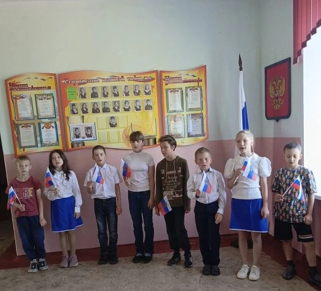 9 июня наши ребята присоединились к всероссийской акции "#РодинойГоржусь", приуроченной к празднован